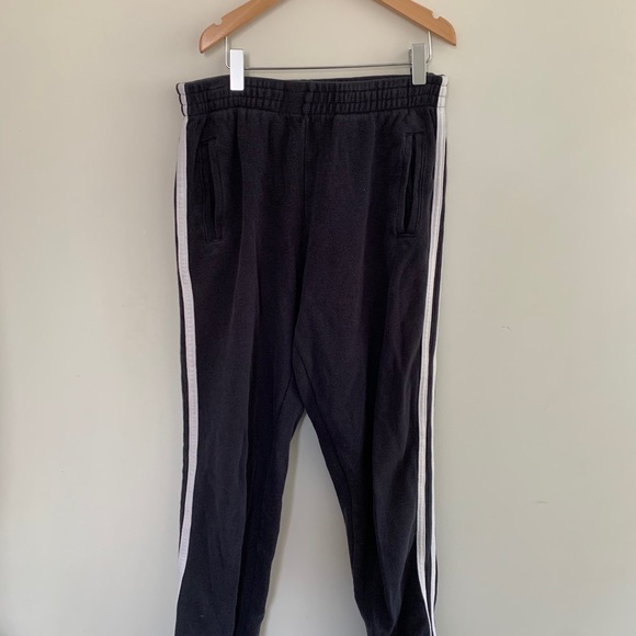 brandy melville sweatpants - Picture 3 of 3